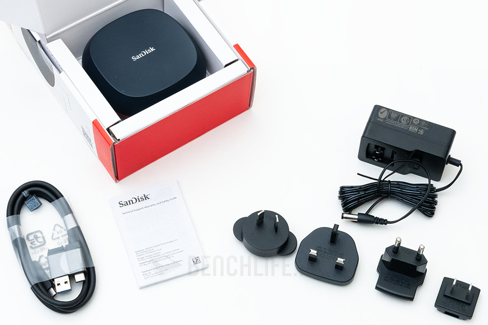 硬盘般 8TB 大容量，Western Digital SanDisk Desk Drive 外接固态硬盘实测