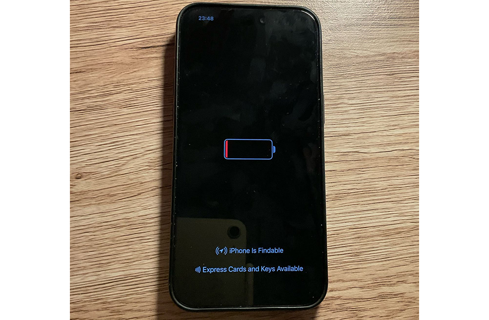 iOS 18 更新功能彩蛋：没电关机仍能看时间（支持机型看这里） - 安卓手赚网