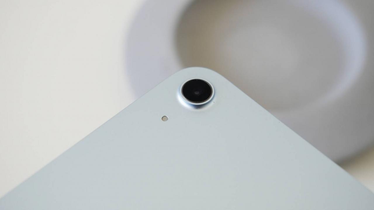 2024 iPad Air M2 蓝色开箱：1200 万画素