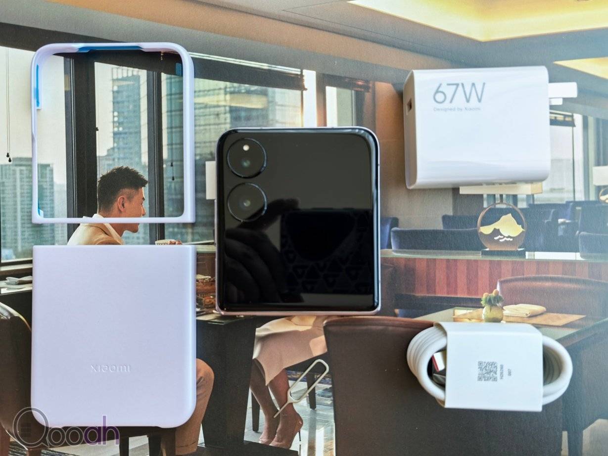 小米 Xiaomi MIX Flip 开箱评测：细折中拍摄最强，Flip 6 完全无法相比