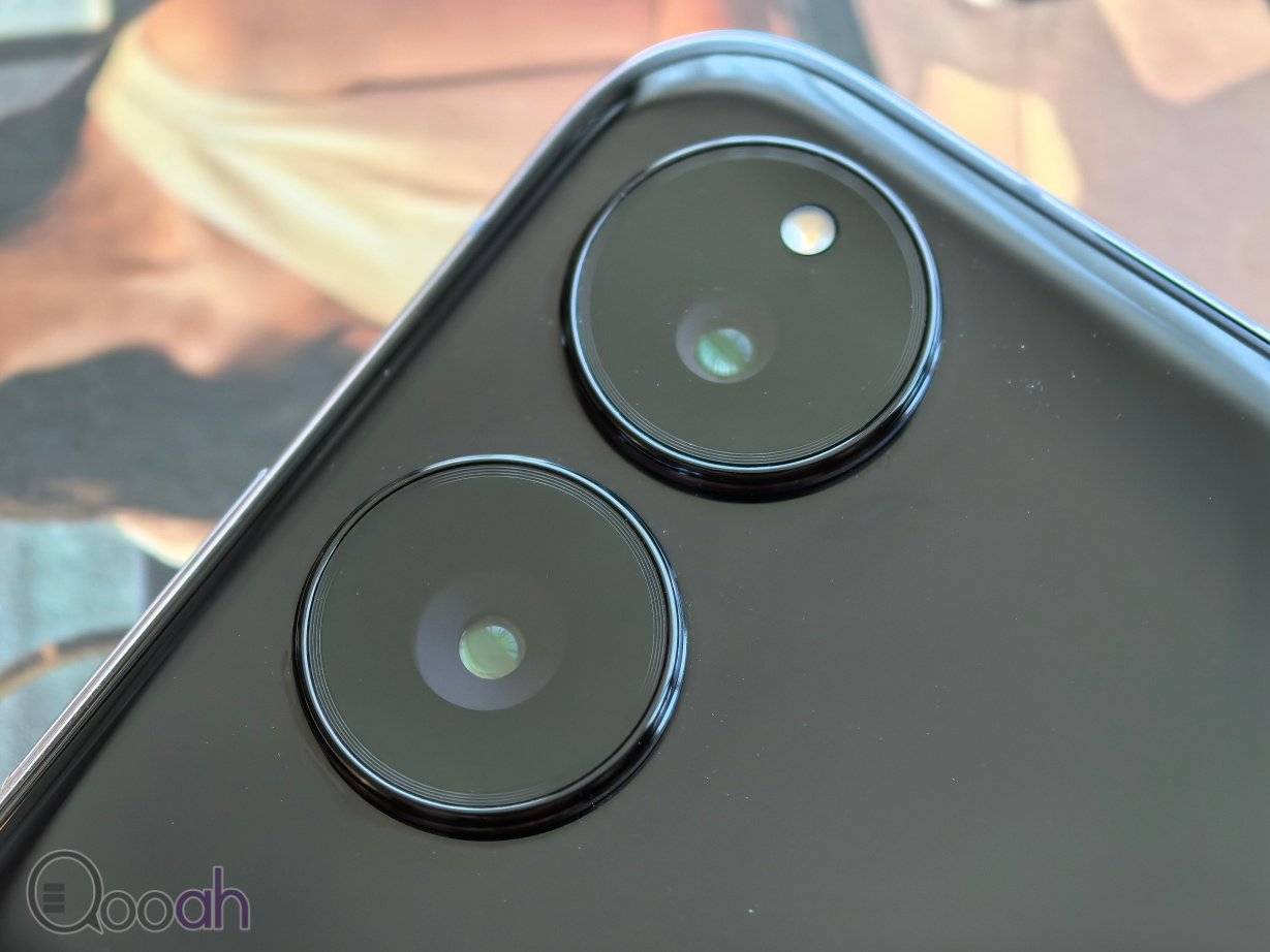 小米 Xiaomi MIX Flip 开箱评测：细折中拍摄最强，Flip 6 完全无法相比