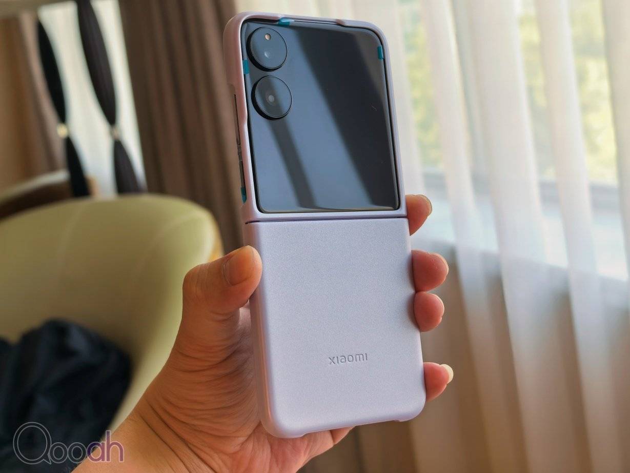 小米 Xiaomi MIX Flip 开箱评测：细折中拍摄最强，Flip 6 完全无法相比