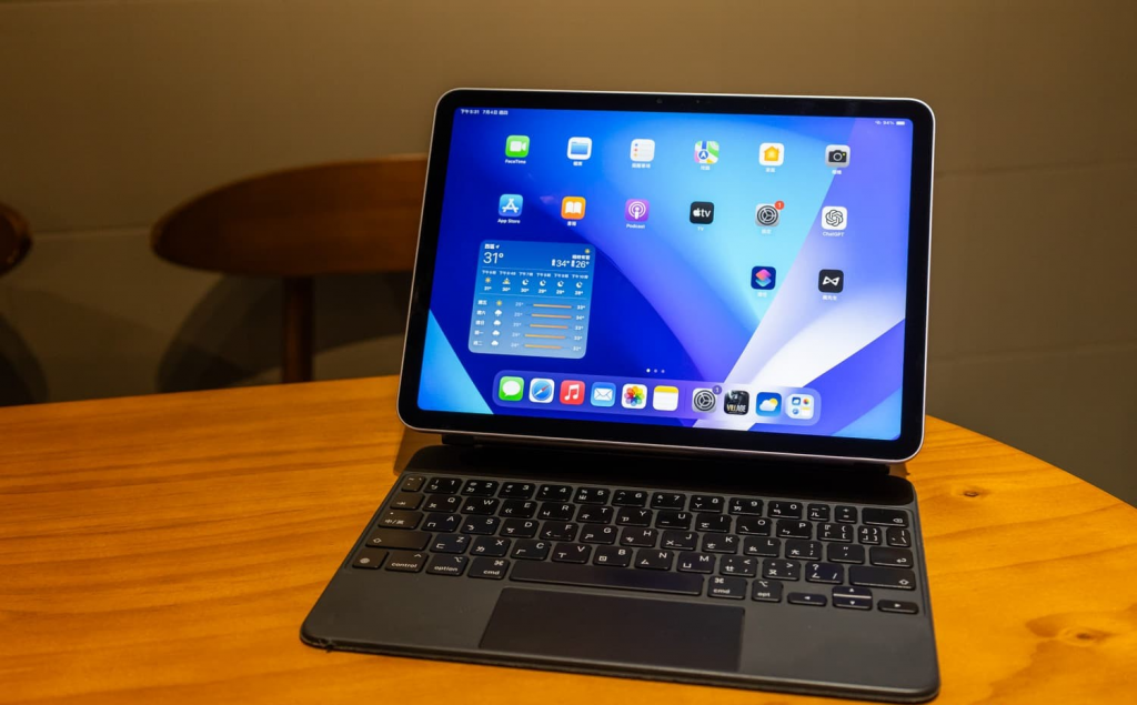 iPad Air 6 开箱：2024 年高CP 值首选！ 效能媲美Pro 价格亲民
