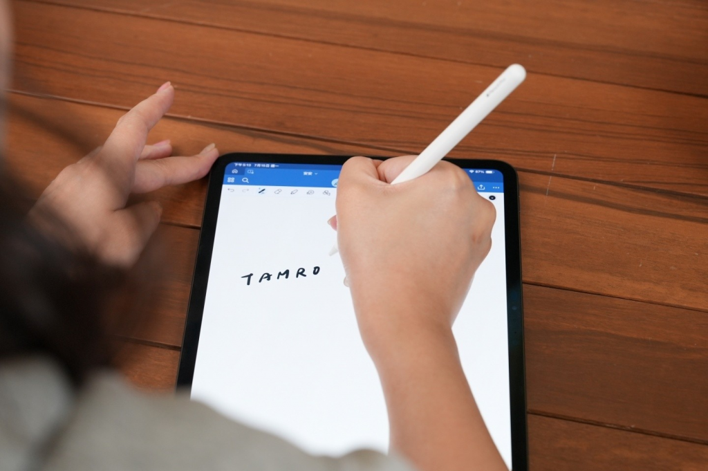 开箱M4 iPad Pro：苹果有史以来最薄的产品 所以值得入手吗？