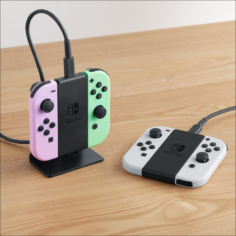 任天堂推出 Switch 主机搭配的 Joy-Con 充电支架，支持站立、平放两种充电模式（同场加映：FC 控制器 Joy-Con 开放一般民众购买） - 安卓手赚网