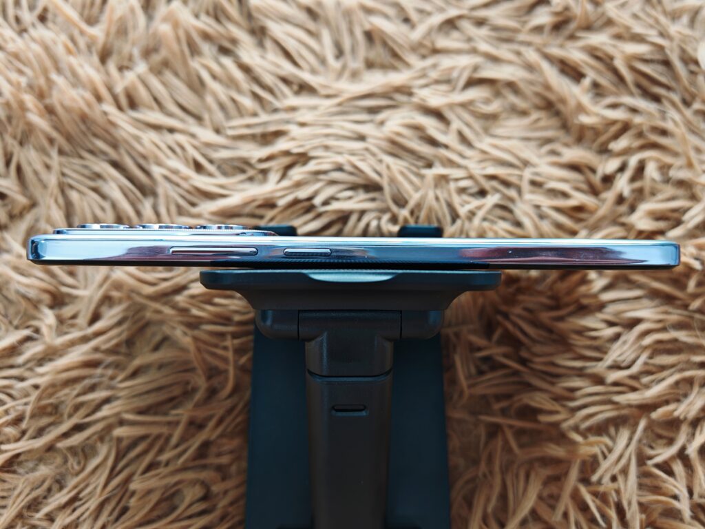 OPPO Reno12 Pro 5G测评：未来感设计拉好拉满、有趣且实用的AI功能等着你！