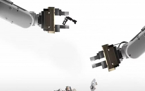 苹果正研发家用机械臂 最快 2026 年推出