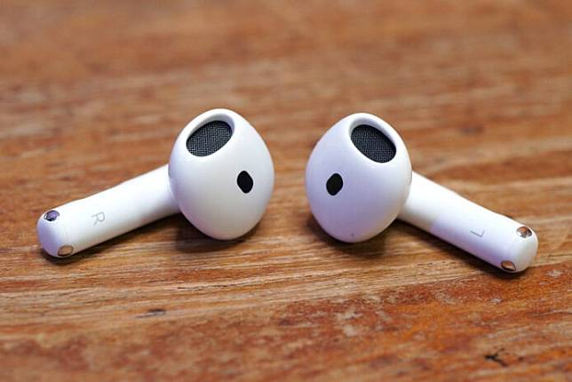AirPods 4 最新主动降噪版 降噪效能比 Pro 更强 + 音质超靓重低音强劲