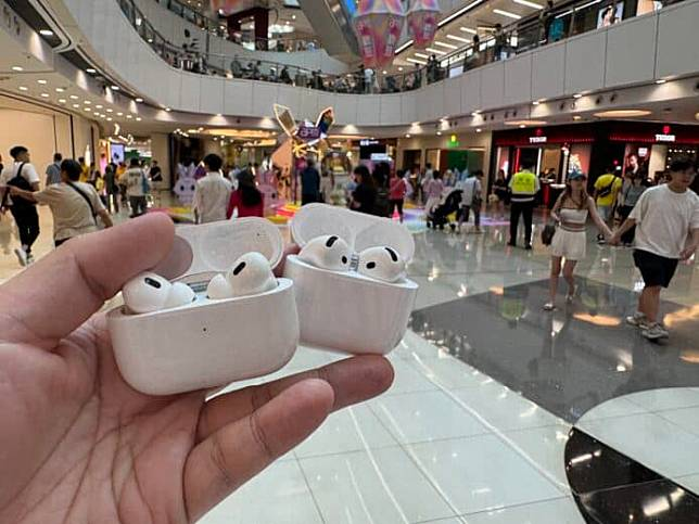 AirPods 4 最新主动降噪版 降噪效能比 Pro 更强 + 音质超靓重低音强劲