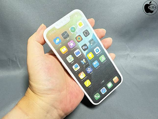iPhone SE 4 模型曝光：除了标准版还有疑似「Plus」版本？