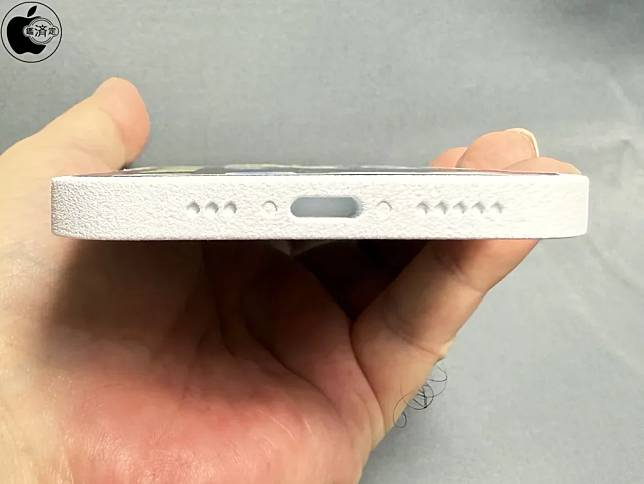 iPhone SE 4 模型曝光：除了标准版还有疑似「Plus」版本？
