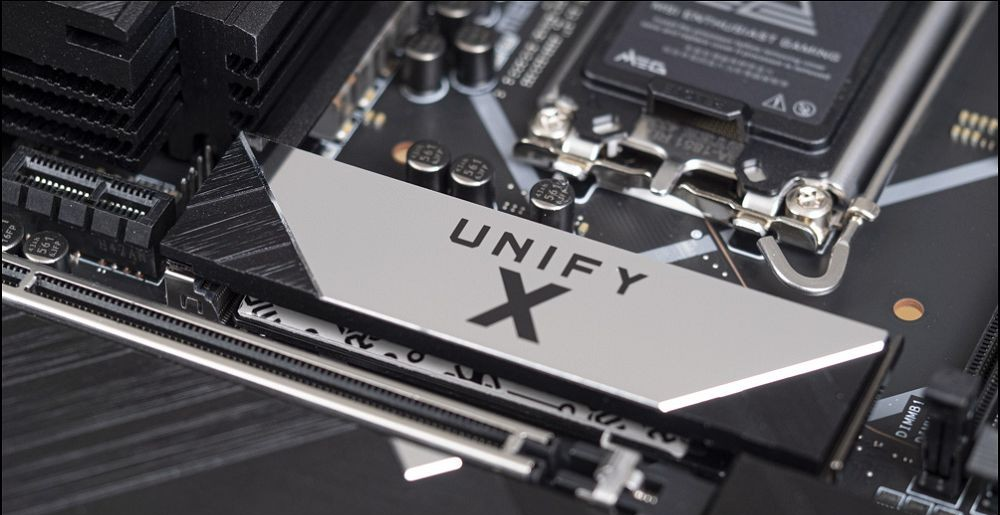 Intel Core Ultra 9 285K 开箱实测：能耗比大幅提升