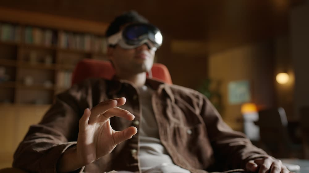 提升Vision Pro玩游戏体验？ 苹果将联合Sony引入VR2游戏控制手把