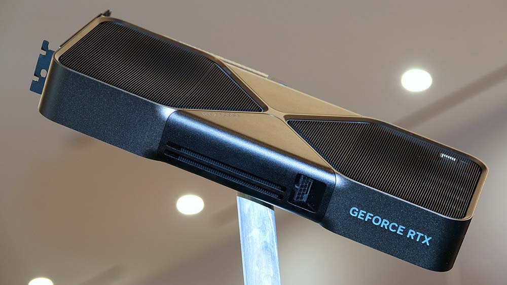 NVIDIA GeForce RTX 5090 与 RTX 5080 性能解禁时间确认