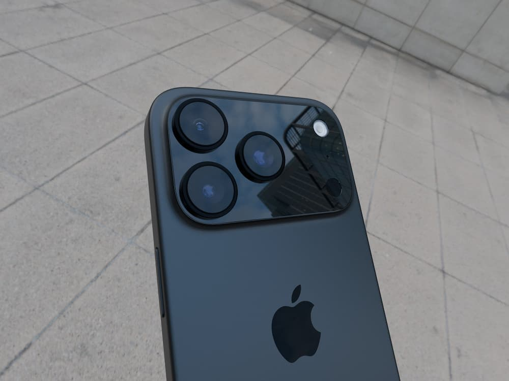 iPhone 17 Pro横向相机模组和背后关键设计