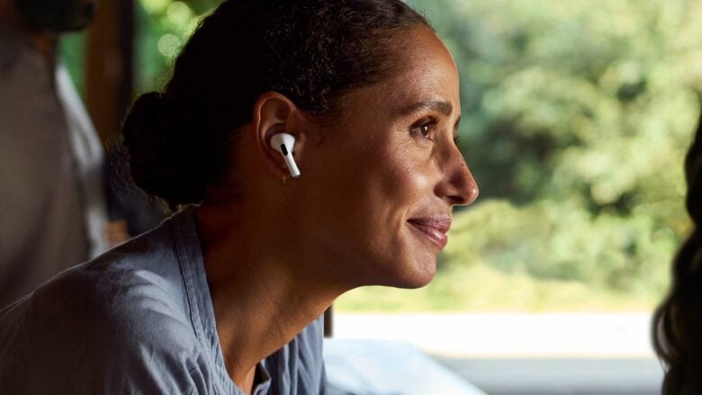 iOS 19 AirPods 实时翻译