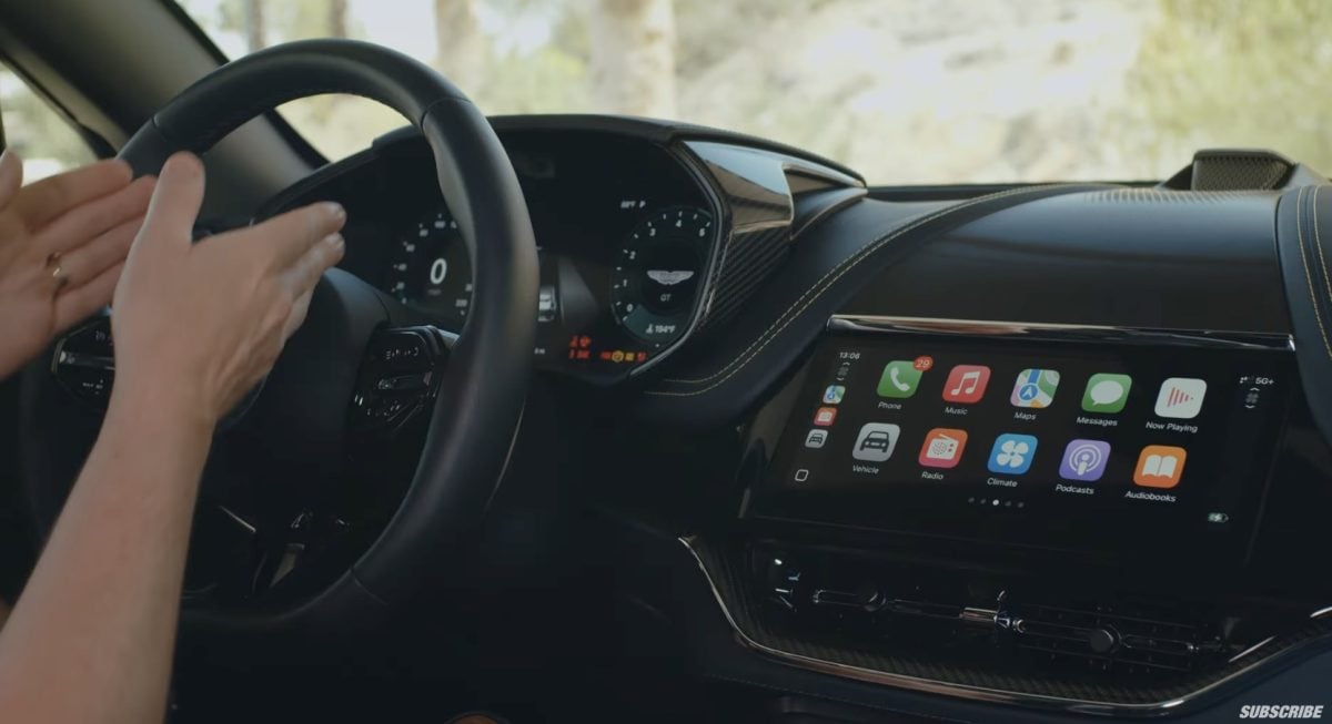 CarPlay CarPlay Ultra