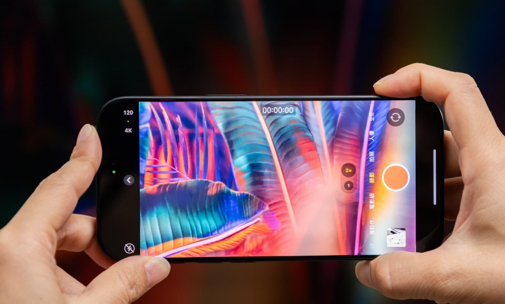 苹果iPhone 17抗反射屏幕涂层量产突破，将带来哪些特色优势？